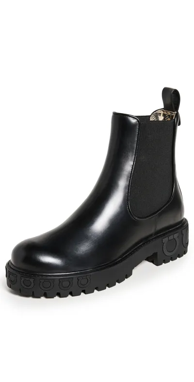 Ferragamo Leather Chelsea Boots In Black