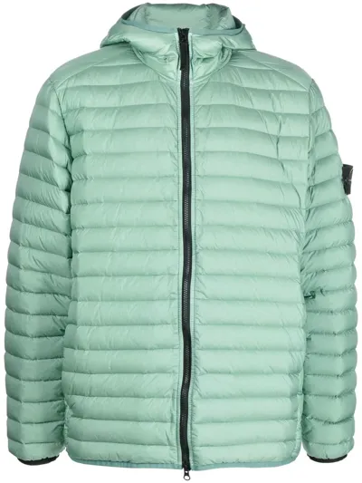 Stone Island Compass-patch Puffer Jacket In Green