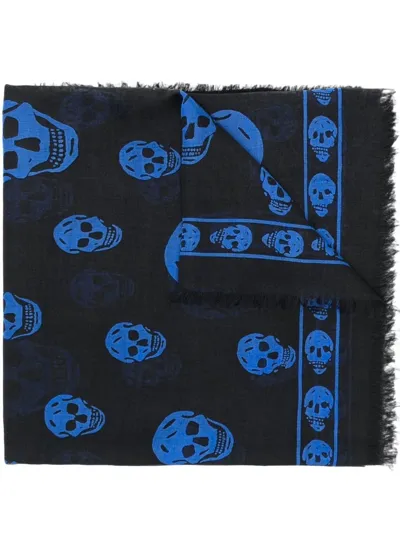 Alexander Mcqueen Skull-print Frayed-edge Scarf In Black