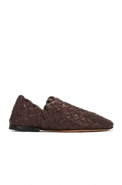 Bottega Veneta Men's Woven Leather Slippers, Black In Dark Chestnut