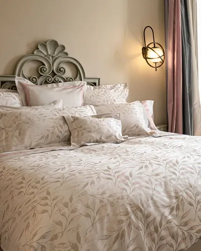 Signoria Firenze Argentario 500 Thread Count Jacquard Queen Duvet Cover In Pink/khaki