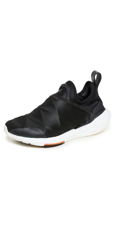 Y-3 Ultraboost 22 Sneakers In Black Orange