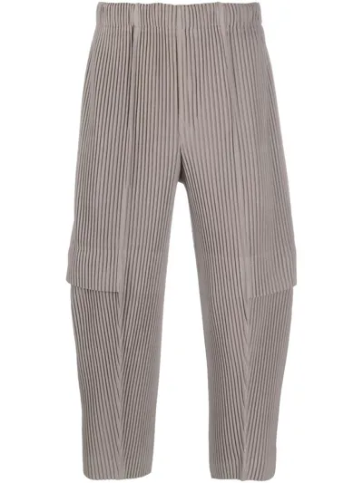 Issey Miyake Cropped Plissé Cargo Trousers In Brown