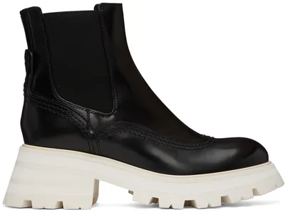 Alexander Mcqueen Black & White Wander Chelsea Boots In 1595 Black/hawthorn