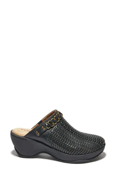 Halsa Footwear Chloe Clog In Black