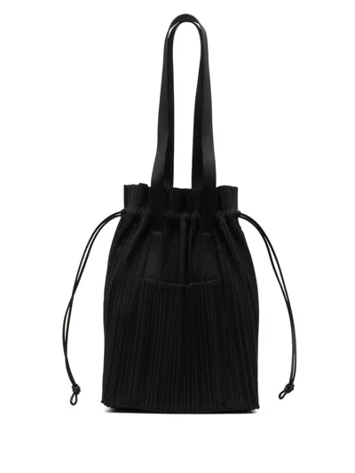 Issey Miyake Fully-pleated Drawstring Tote Bag In Black