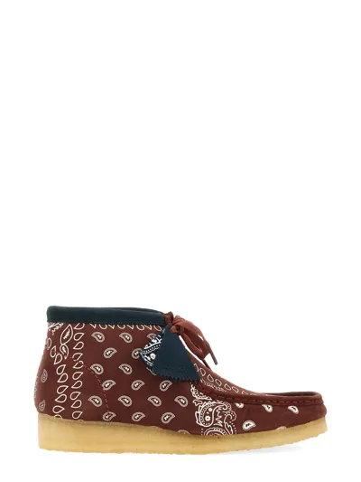 Clarks Wallabee Boot In Bordeaux