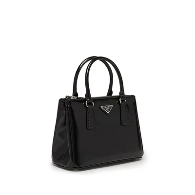 Prada Sac A Main En Cuir In Black