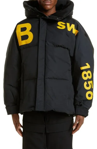 Burberry Horseferry Print Hooded Down Puffer Jacket In Black