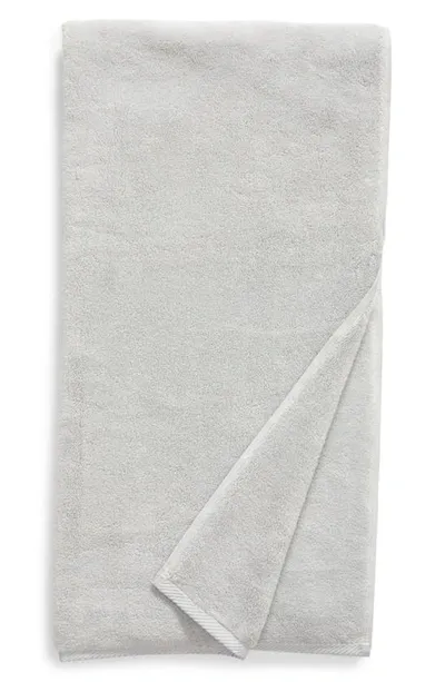 Matouk Milagro Bath Towel In Pool