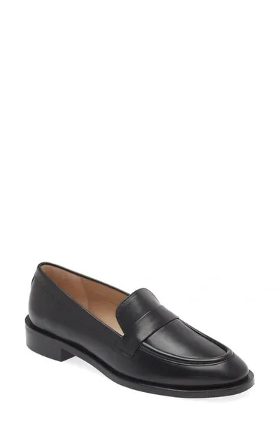 Stuart Weitzman Palmer Sleek Loafer In Black