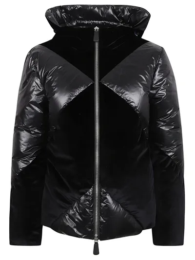 Burberry Kemsley Down Jacket In Black