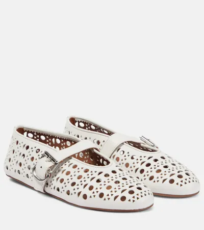 Alaïa Vienne Leather Ballet Flats In Blanc Casse