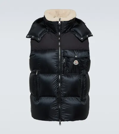 Moncler Oust Down Vest In Black 999