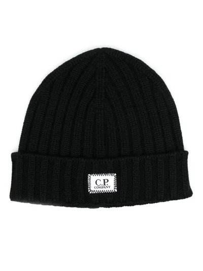 C.p. Company Logo-patch Wool Beanie In Black