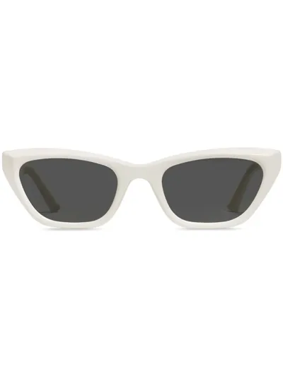 Gentle Monster Oboe Cat-eye Frame Sunglasses In Weiss