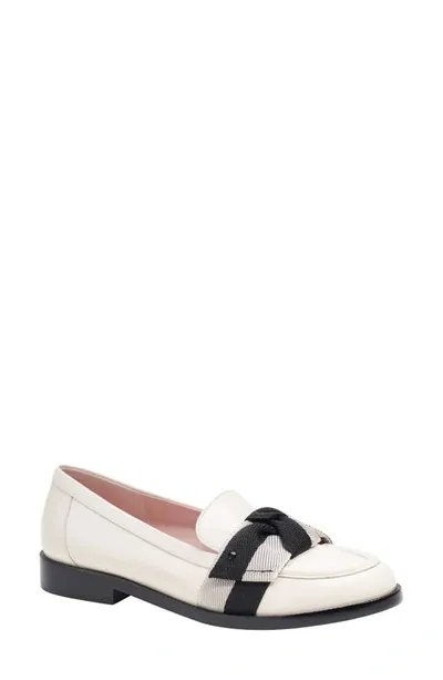 Kate Spade Leandra Loafer In Cream/black