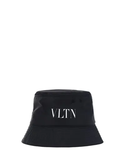 Valentino Garavani Valentino Vltn Logo Printed Bucket Hat In Multi