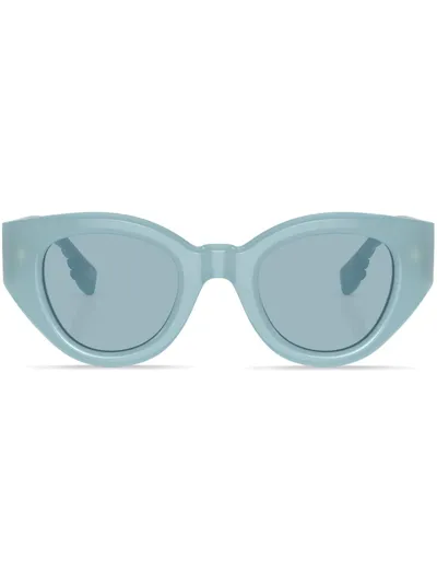 Burberry Eyewear Meadow Cat-eye Frame Sunglasses In Blue