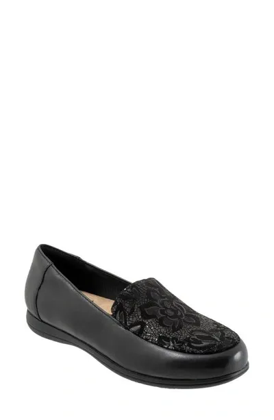 Trotters Deanna Flat In Black Floral