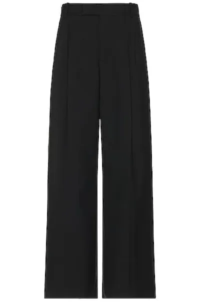 Alexander Mcqueen Oversized Baggy Trouser In Black