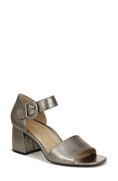 Vionic Chardonnay Block Heel Sandal In Silver