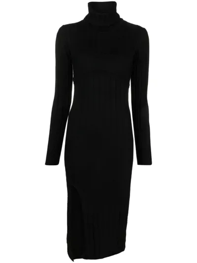 Patrizia Pepe Roll-neck Ribbed Midi Dress In Schwarz