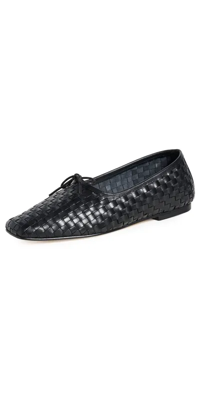 Freda Salvador Jada Flats Black Closed Woven Calf 5.5