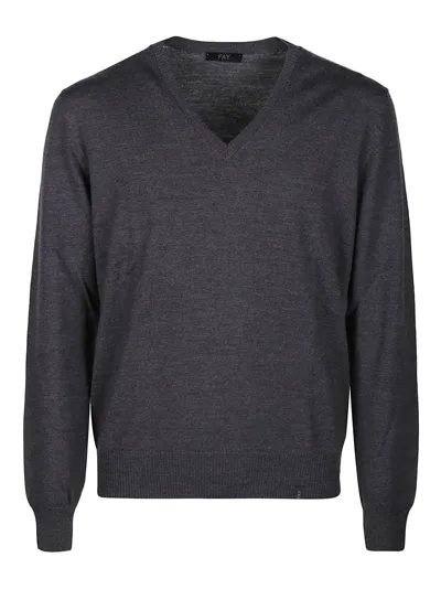 Fay V-neck Sweater In Black