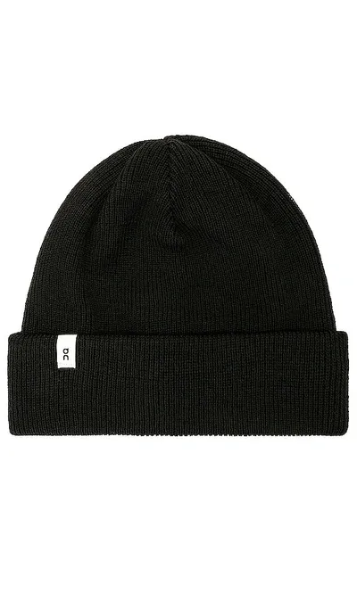 On Beanie In Black