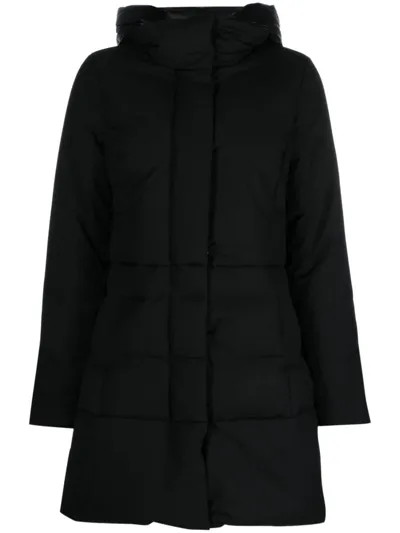 Woolrich Hooded Puffer Coat In Black