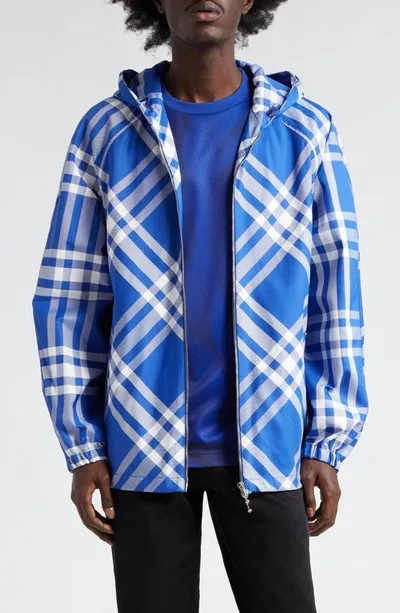 Burberry Check Nylon Hooded Jacket In Knight Ip Check