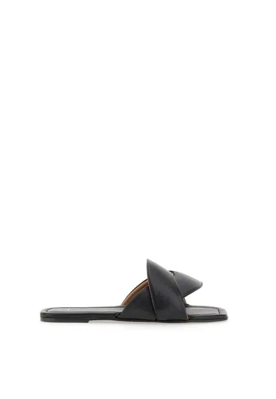 Atp Atelier Capurso Twisted Leather Flat Sandals In Black