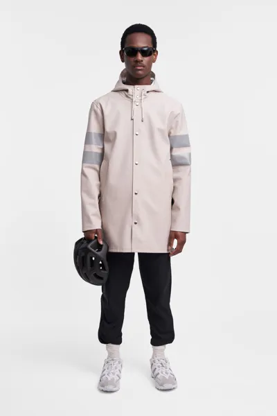 Stutterheim Stockholm Bike Raincoat In Light Sand