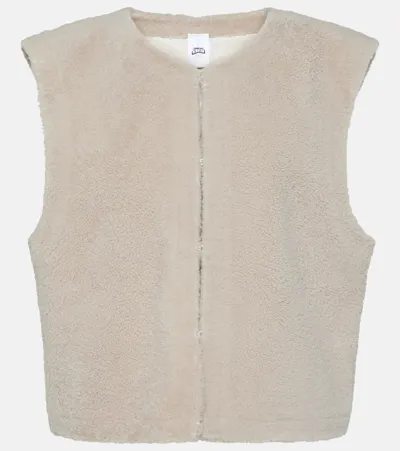 Jet Set Sleeveless Shearling Vest In Neutrals