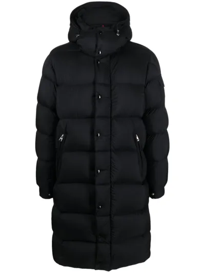 Moncler Logo-patch Padded Coat In Black