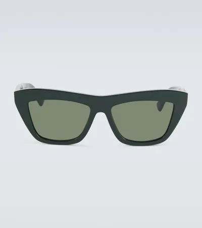 Bottega Veneta Cat-eye Sunglasses In Green