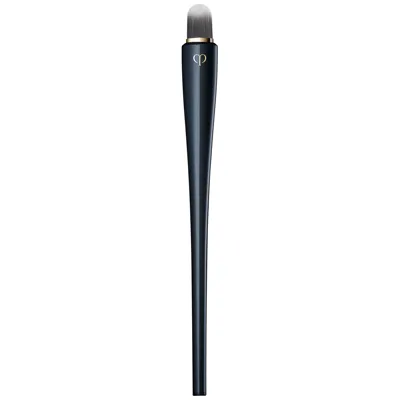 Clé De Peau Beauté Concealer Brush