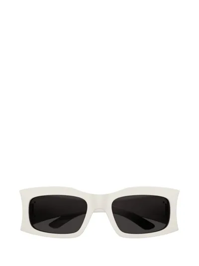 Balenciaga Eyewear Square Frame Sunglasses In White