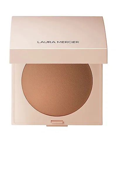 Laura Mercier Real Flawless Luminous Perfecting Pressed Powder In Translucent Deep