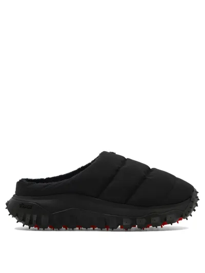 Moncler Genius Puffer Trail Slippers In Black