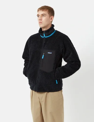 Patagonia Logo-patch Zip-up Fleece Jacket In Blue