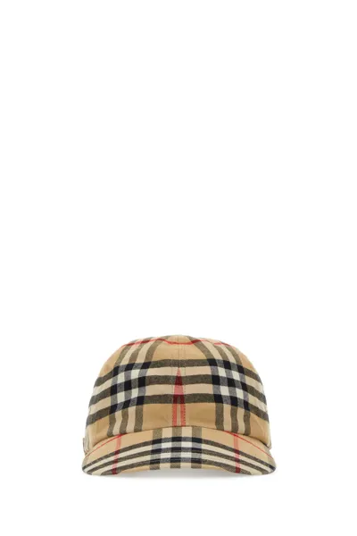 Burberry Cappello Baseball In Beige