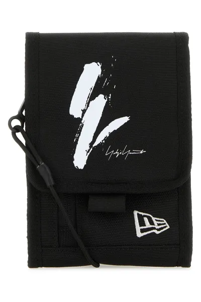 Yohji Yamamoto Clutch Mit Logo-stickerei In Black