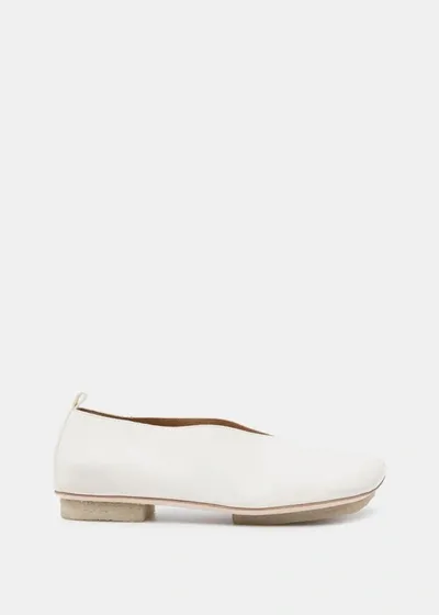 Uma Wang Foot Ballet Shoe In Off White