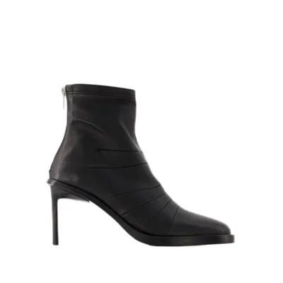 Ann Demeulemeester Hedy Ankle Boots In Black