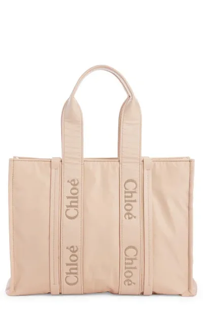 Chloé Woody Large Nylon Shopper Tote Bag In Rose Dust 6k7