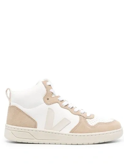 Veja V-15 Sneakers In White,beige