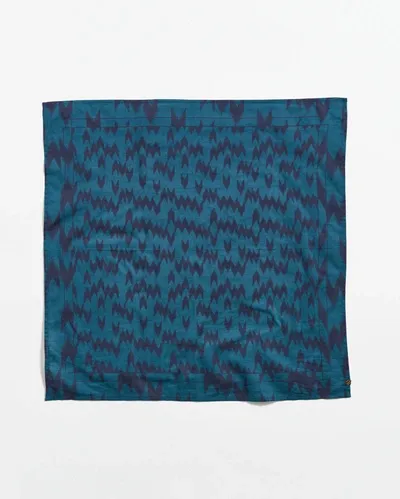 Reid Barn Quilt Bandana In Blue