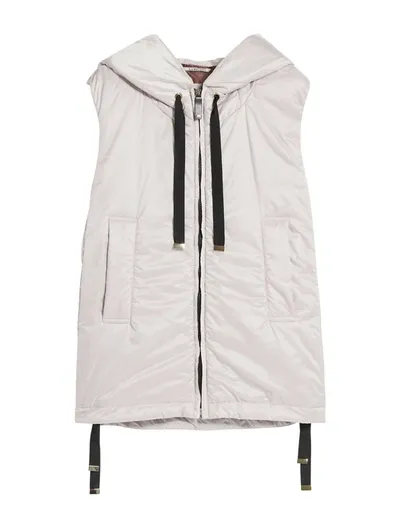 Max Mara The Cube Sleeveless Padded Greengo In White